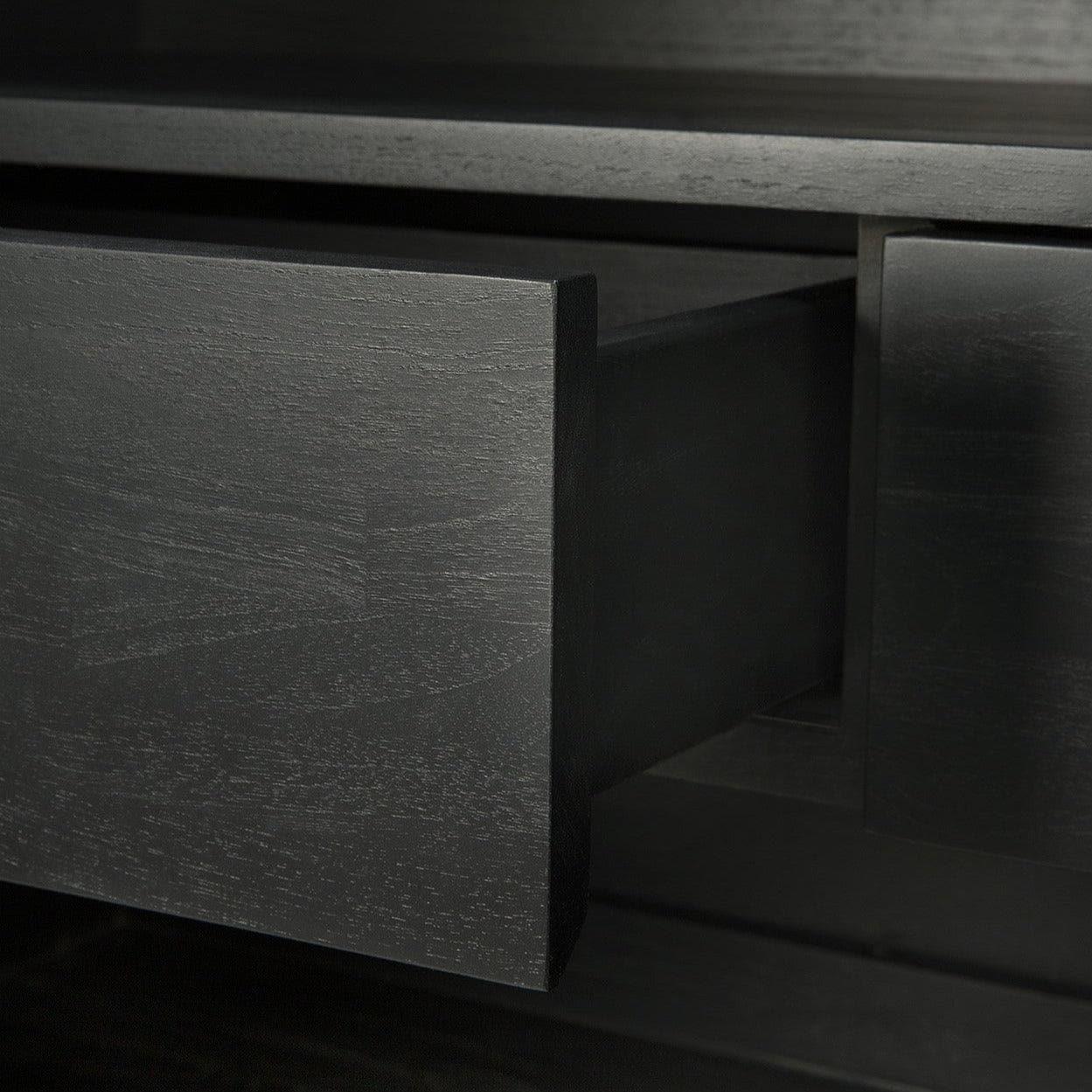 Schrank GRAPHIC | Ethnicraft | Homestorys