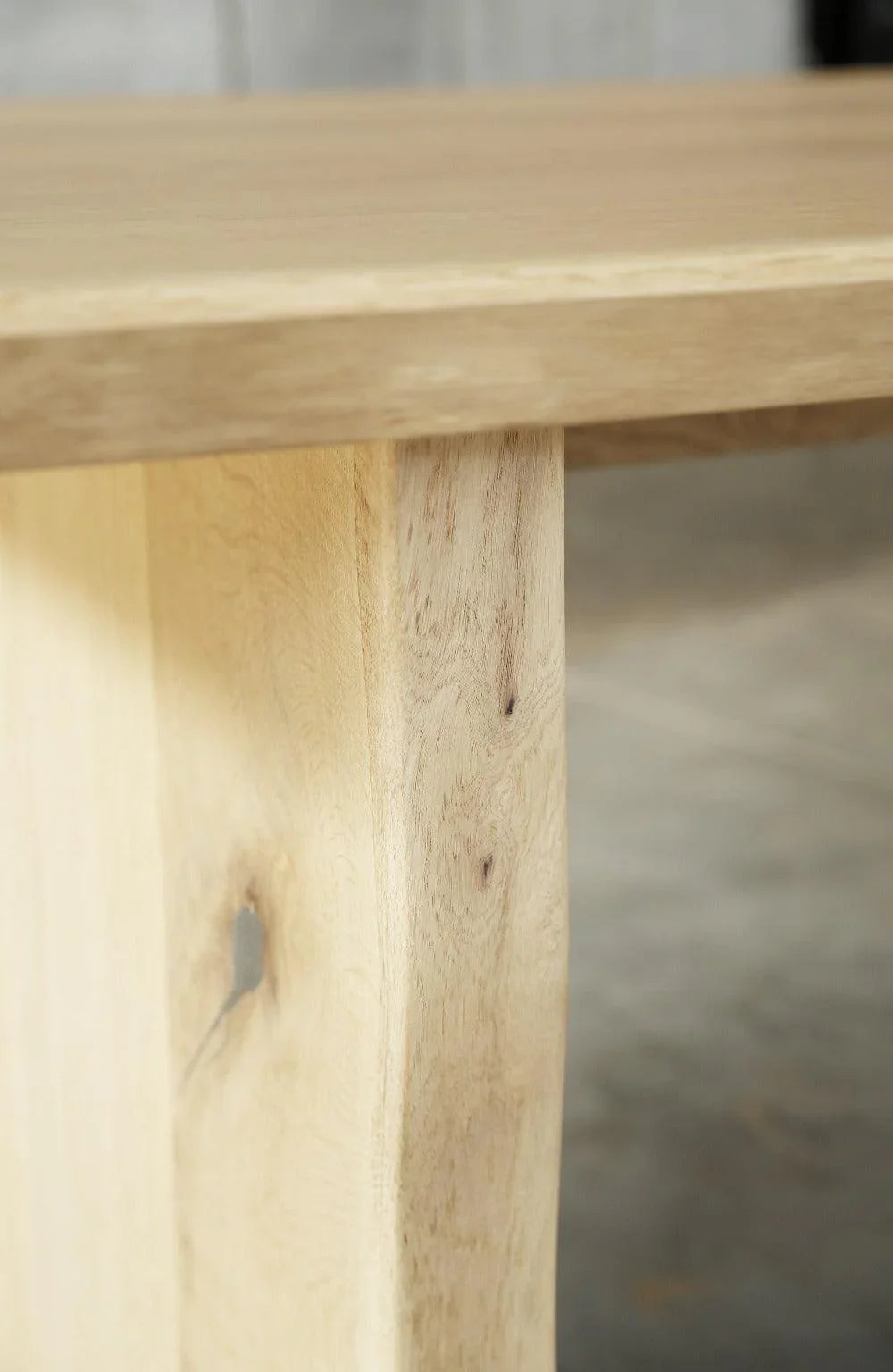 Table de salle à manger ALTAR