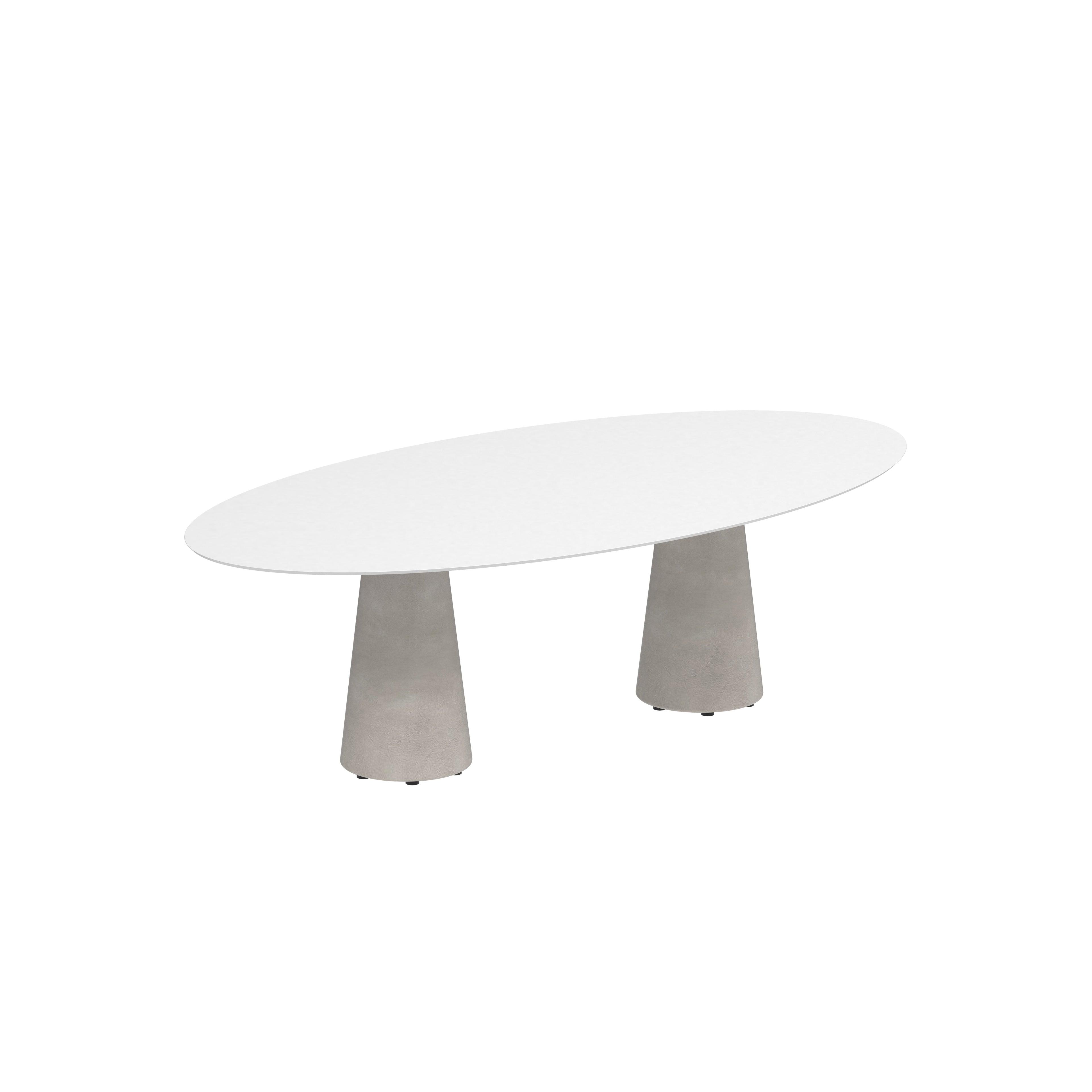 CONIX Ellipse dining table