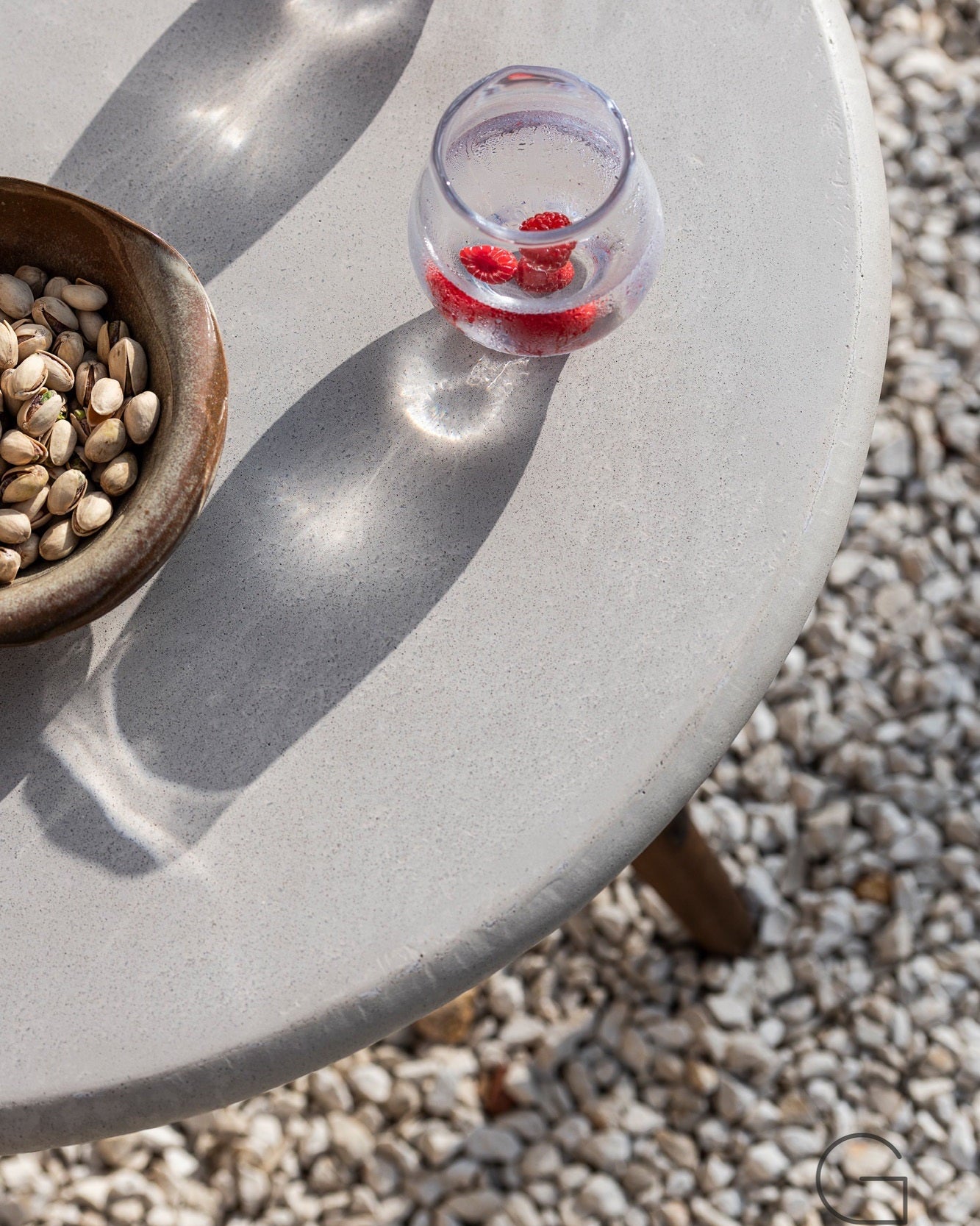 Gartentisch low FAYE Beton