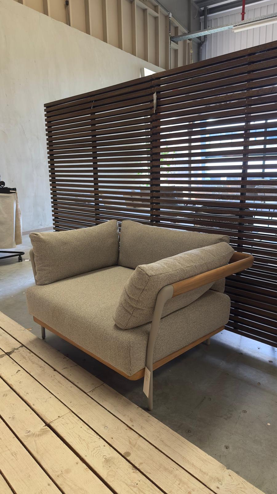 Manutti FLOWS Garden Armchair with Teak Wood and C175 Fabric Upholstery: A Closer Look
