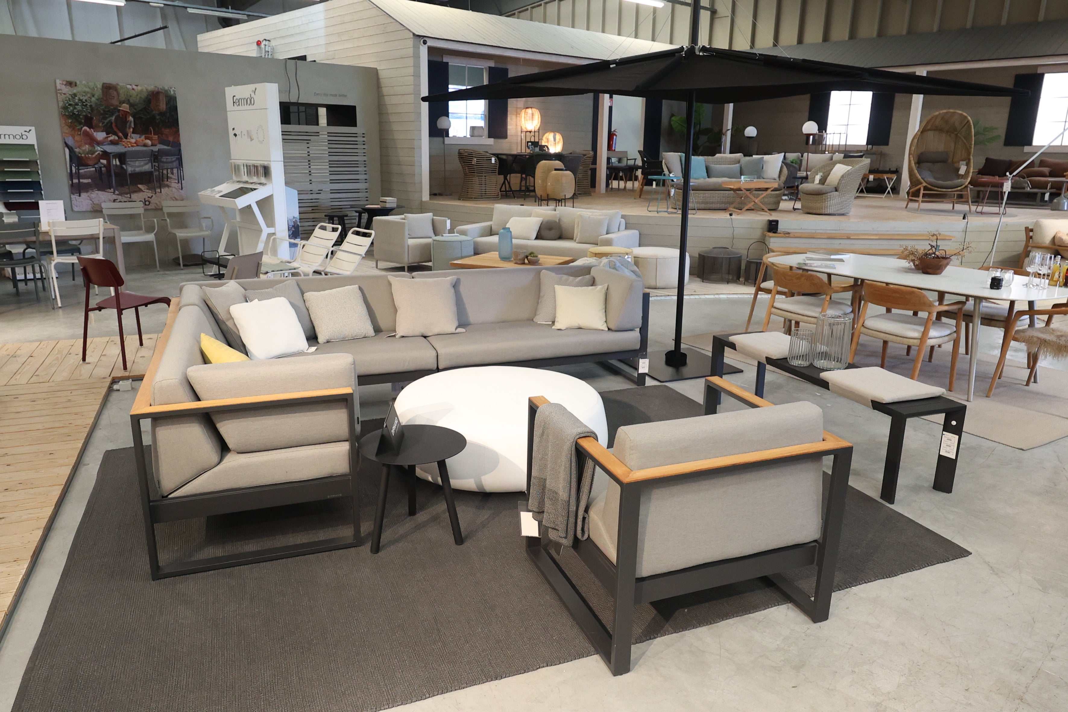 EXPO Diphano LANDSCAPE Lounge