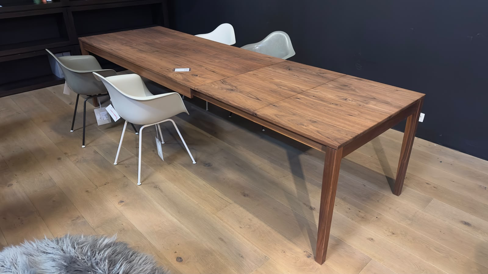 Scholtissek ZEBRA Dining Table in Walnut with Two Extendable Leaves