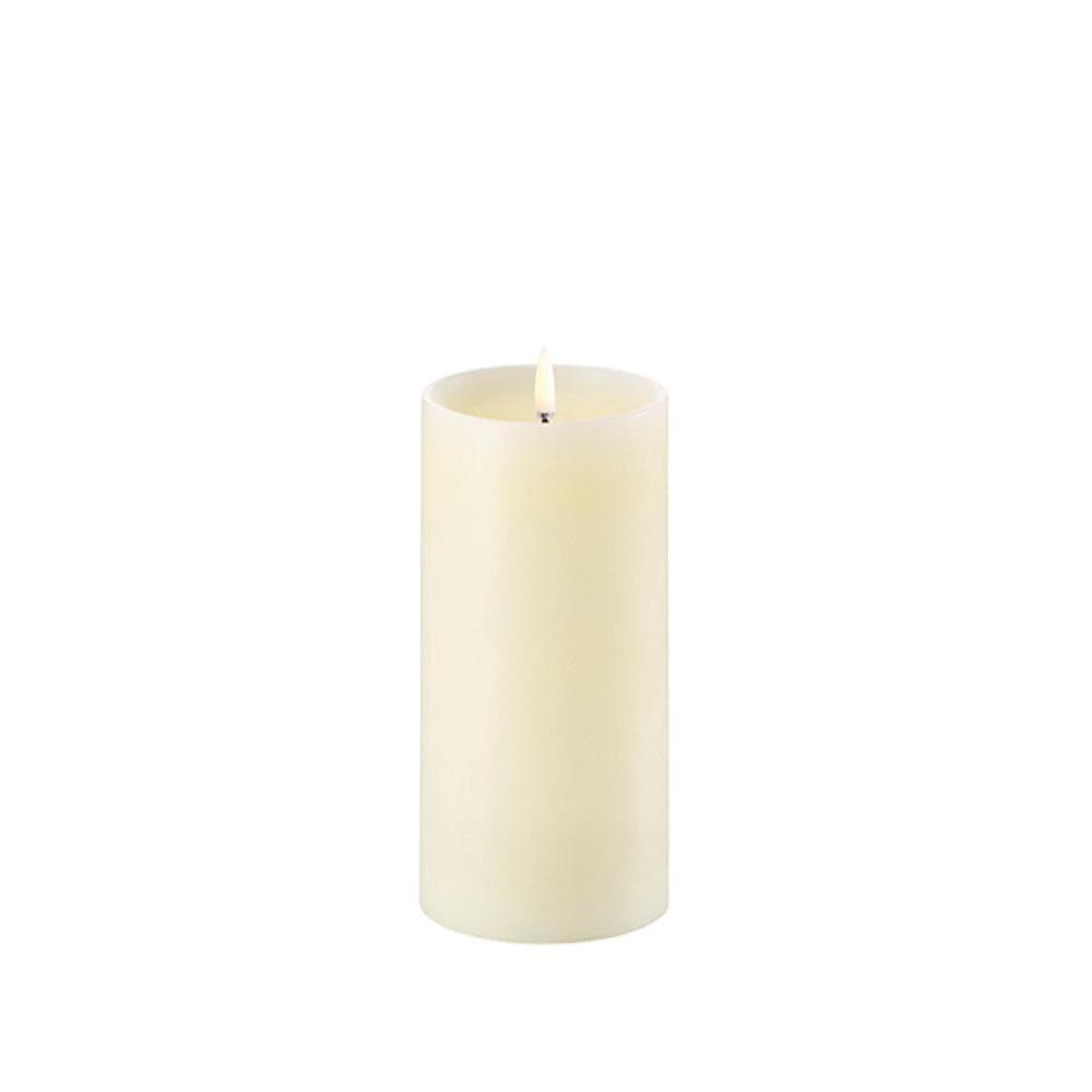 Kerze PILLAR SHOULDER LED Uyuni - Ivory Ø7.8 x 15cm | Piffany | Homestorys