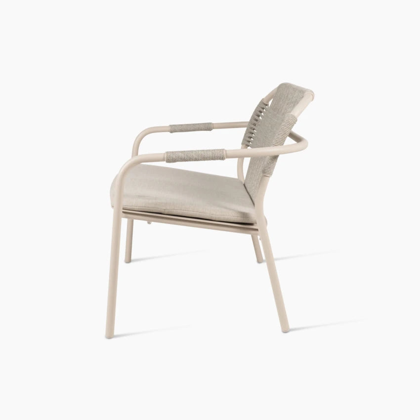 Vincent Sheppard CLEO Gartensofa Detail mit geflochtenem Polypropylenseil in Dune White