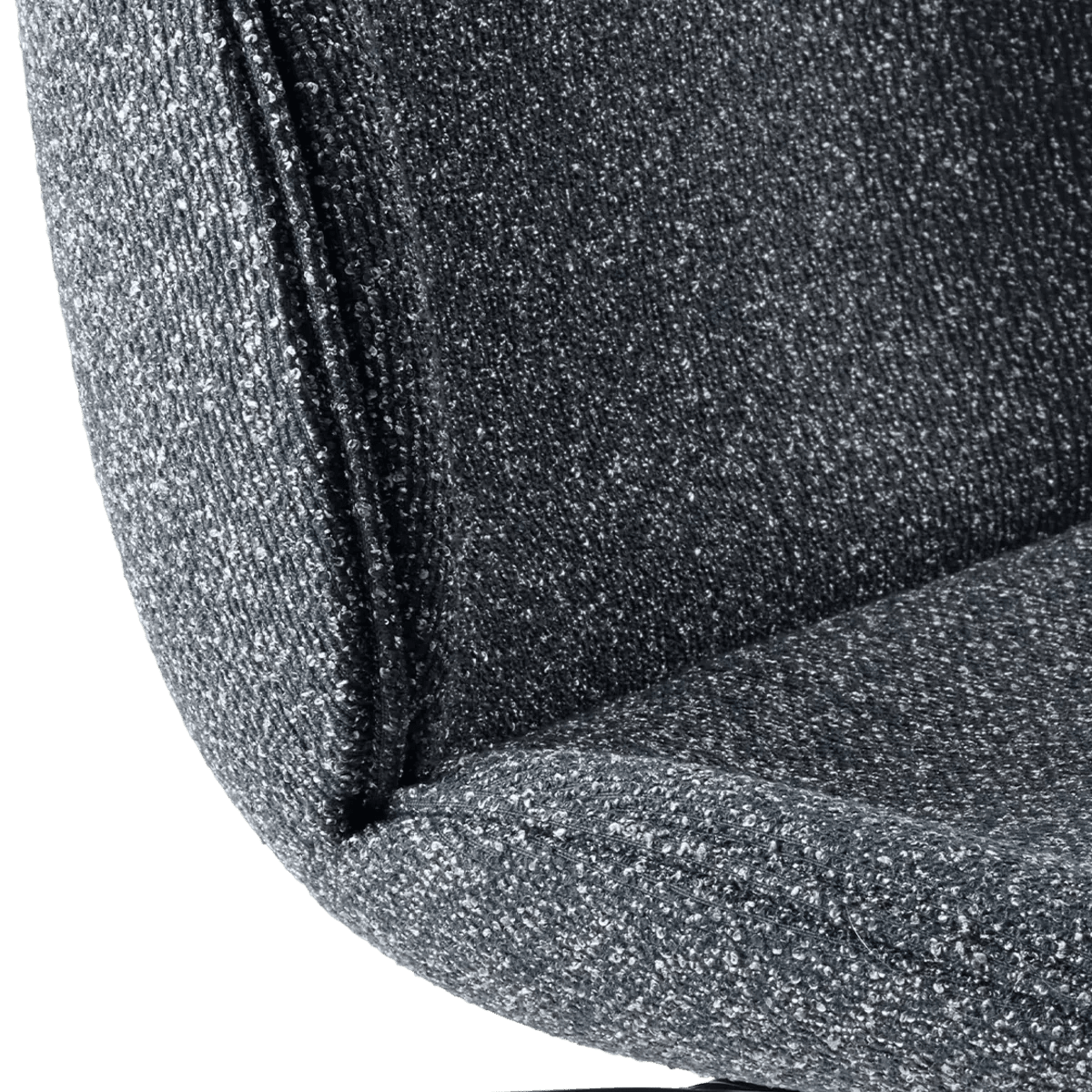 Gubi - Esstischstuhl BEETLE - Gepolstert - 10091822 | Homestorys