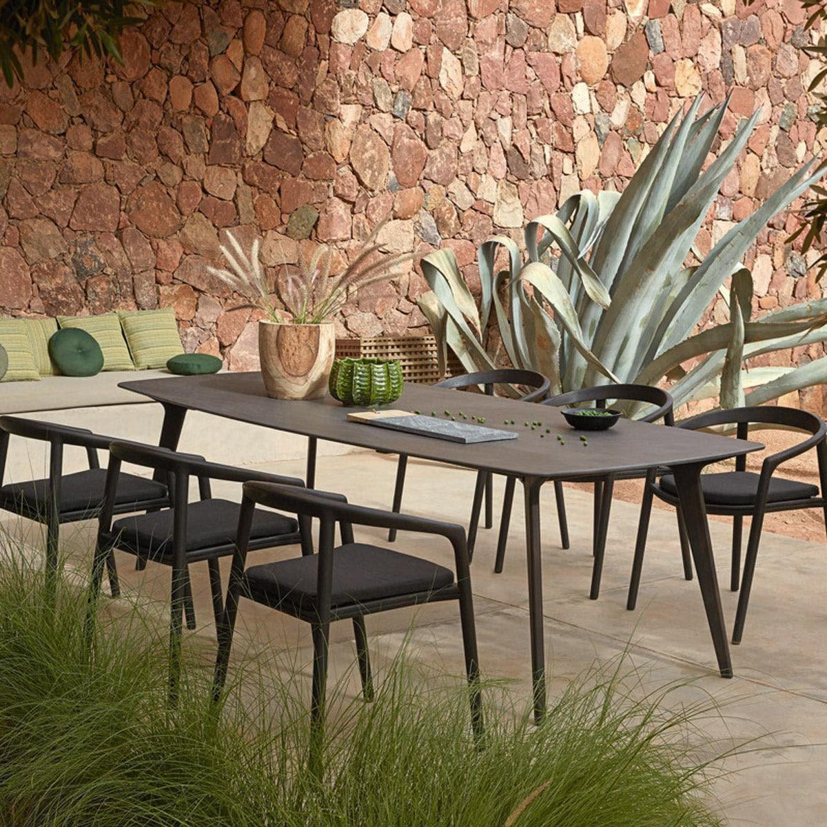 Esstisch TORSA 264cm - Teak Nero | Manutti | Homestorys