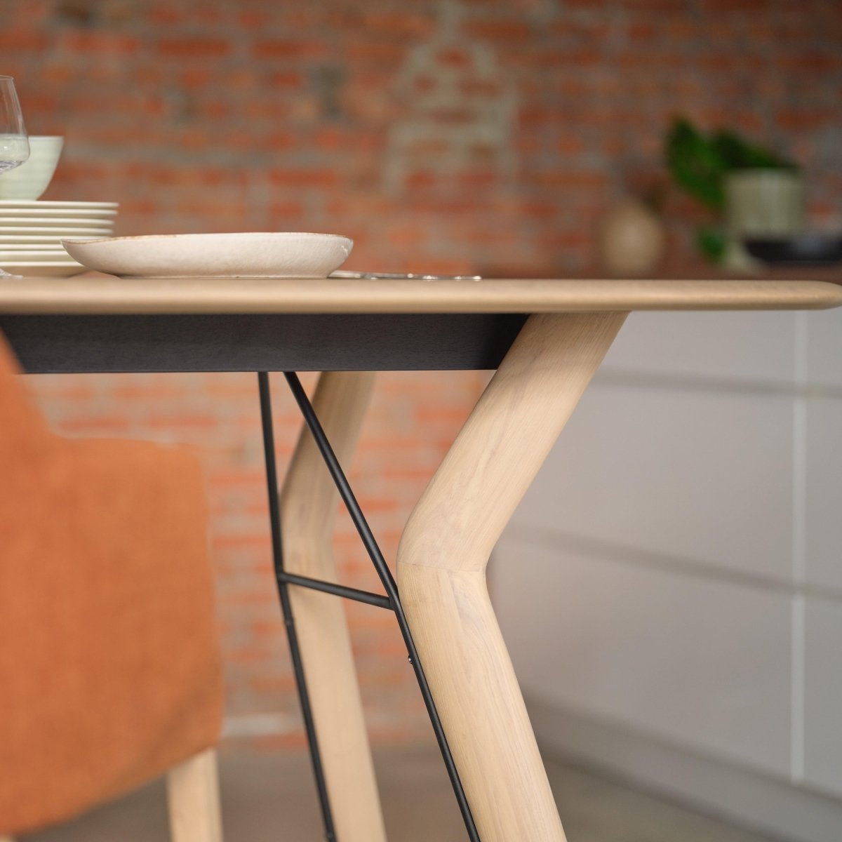 Mobitec - Arbeitstisch TRAVA T1300 - Eiche - T1300-E10-100/200 | Homestorys