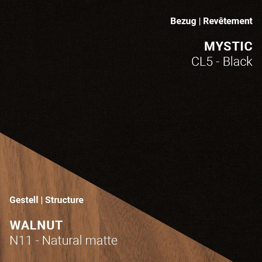 SAGA C0110 mit Bezug Mystic CL5 Black auf Nussbaum Natural Matte Gestell (N11)