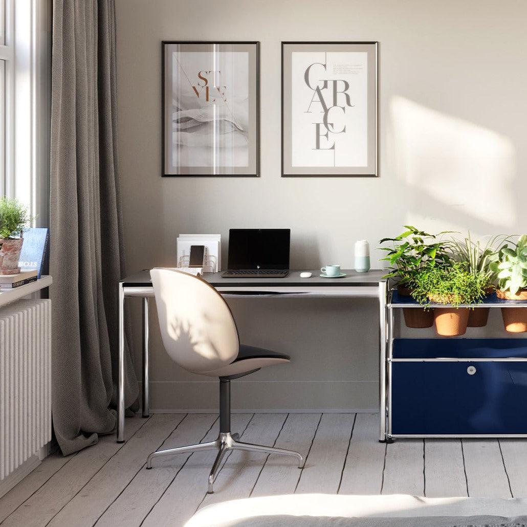 SM Haller T8 Tisch in Fenix Grigio Londra im flexiblen Workspace – moderne Bürolösung für New Work Settings