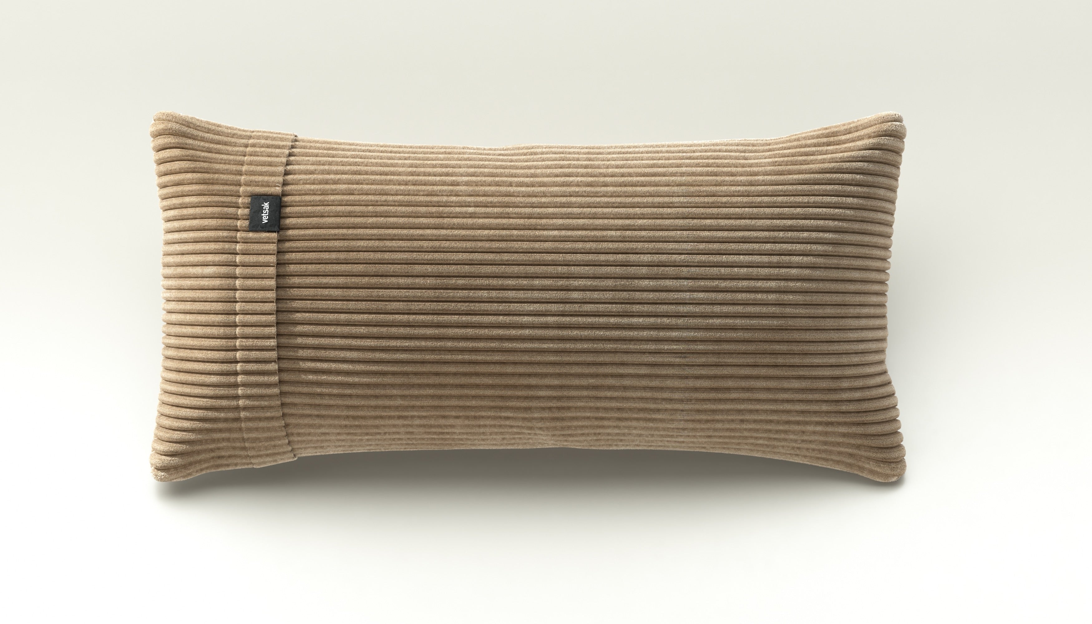 Weiches Kissen aus Cord Velour Sand – zurückhaltende Farbgebung trifft auf texturierten Komfort