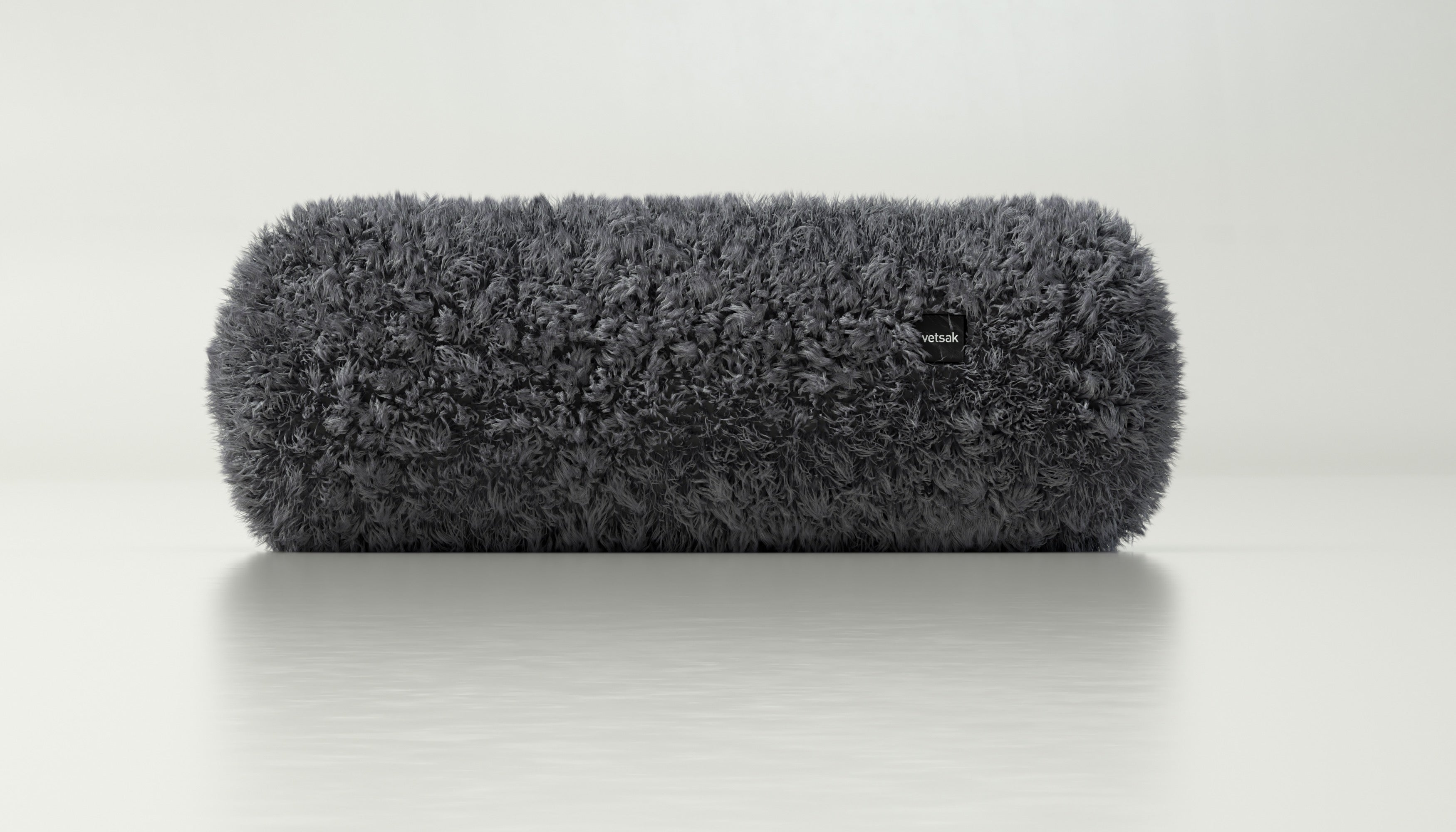 Noodle-Kissen in Doodle Dark Grey – flexibel einsetzbares Kissen mit ausdrucksstarker Oberfläche