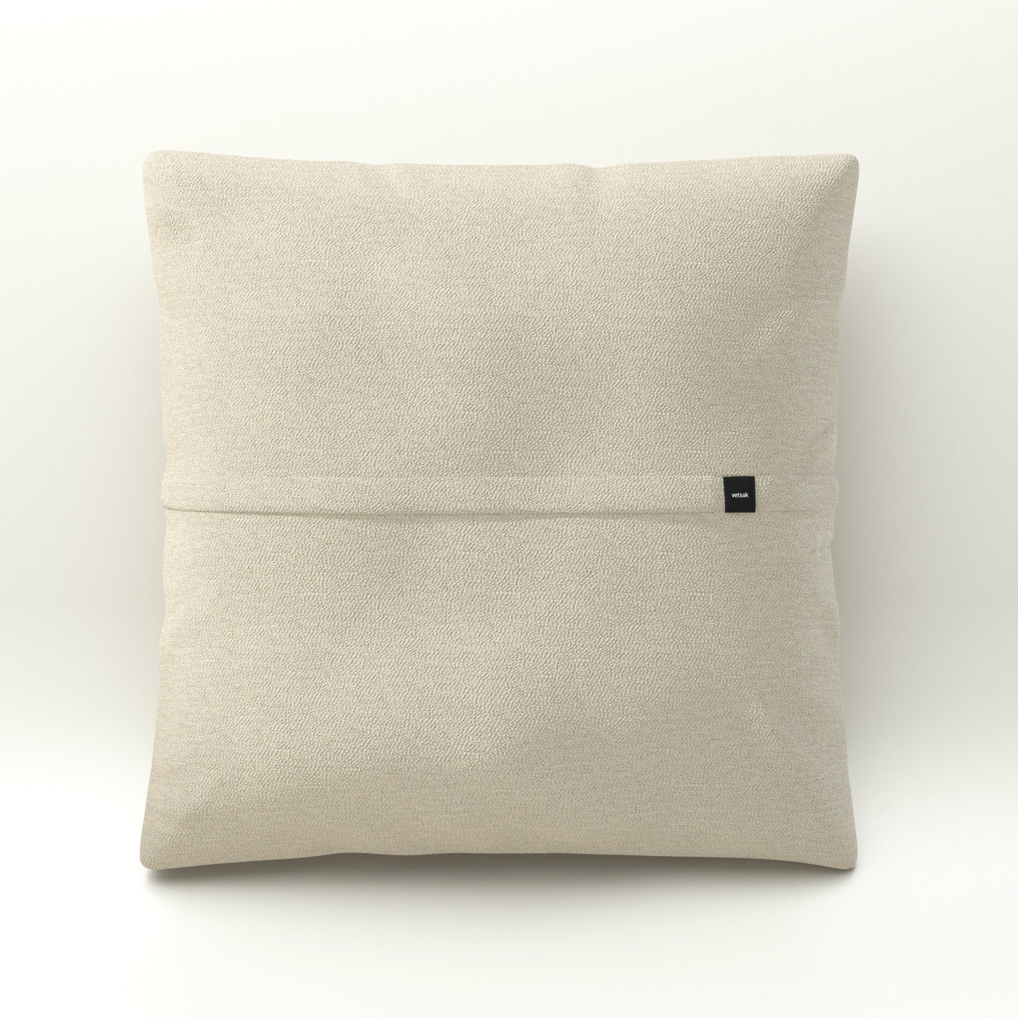 Jumbo Kissen von vetsak im Stoff Loop Loop Duna – weiches Bouclé-Kissen in sandigem Beige für naturverbundene Räume