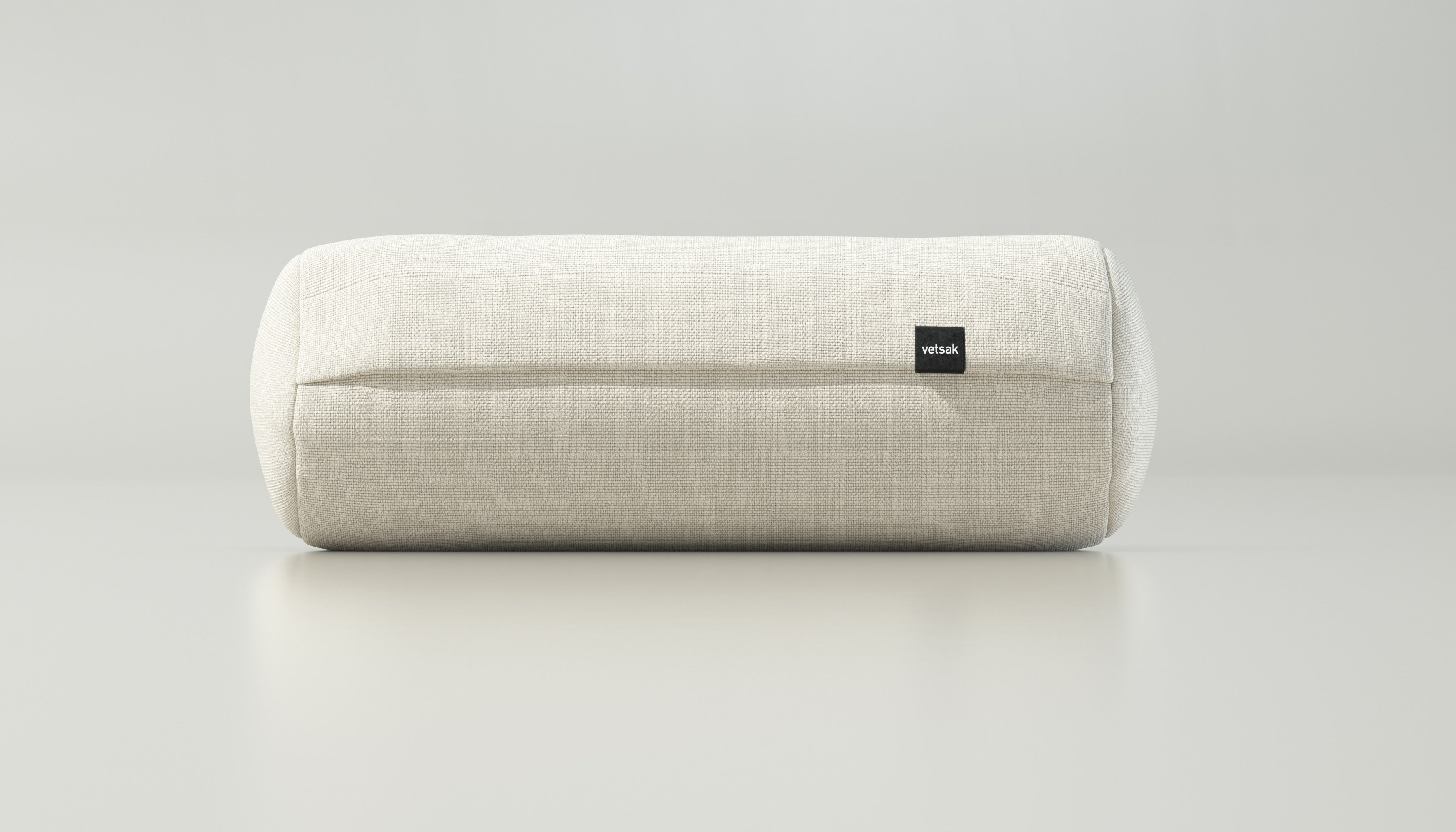 Noodle Kissen von vetsak in Piqué Creme – flexibles Outdoor-Accessoire in sanftem Farbton