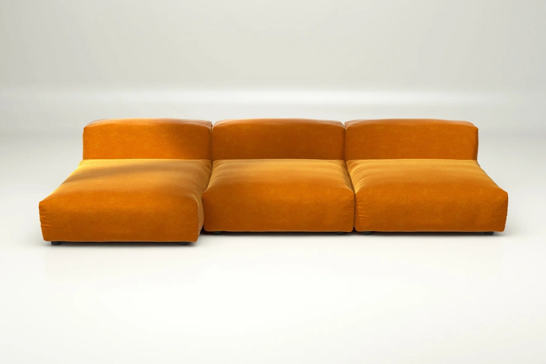 Sofa 04 in Suave Orange Blaze – ohne Kissen, auffälliger Farbton für lebendige Wohnideen