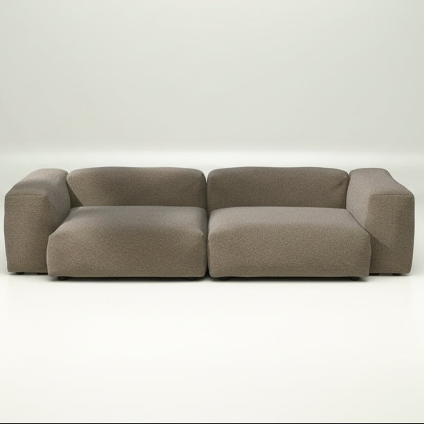 vetsak Sofa M mit Stoff Loop Loop in Taupe – eleganter Erdfarbton mit sanfter Bouclé-Struktur