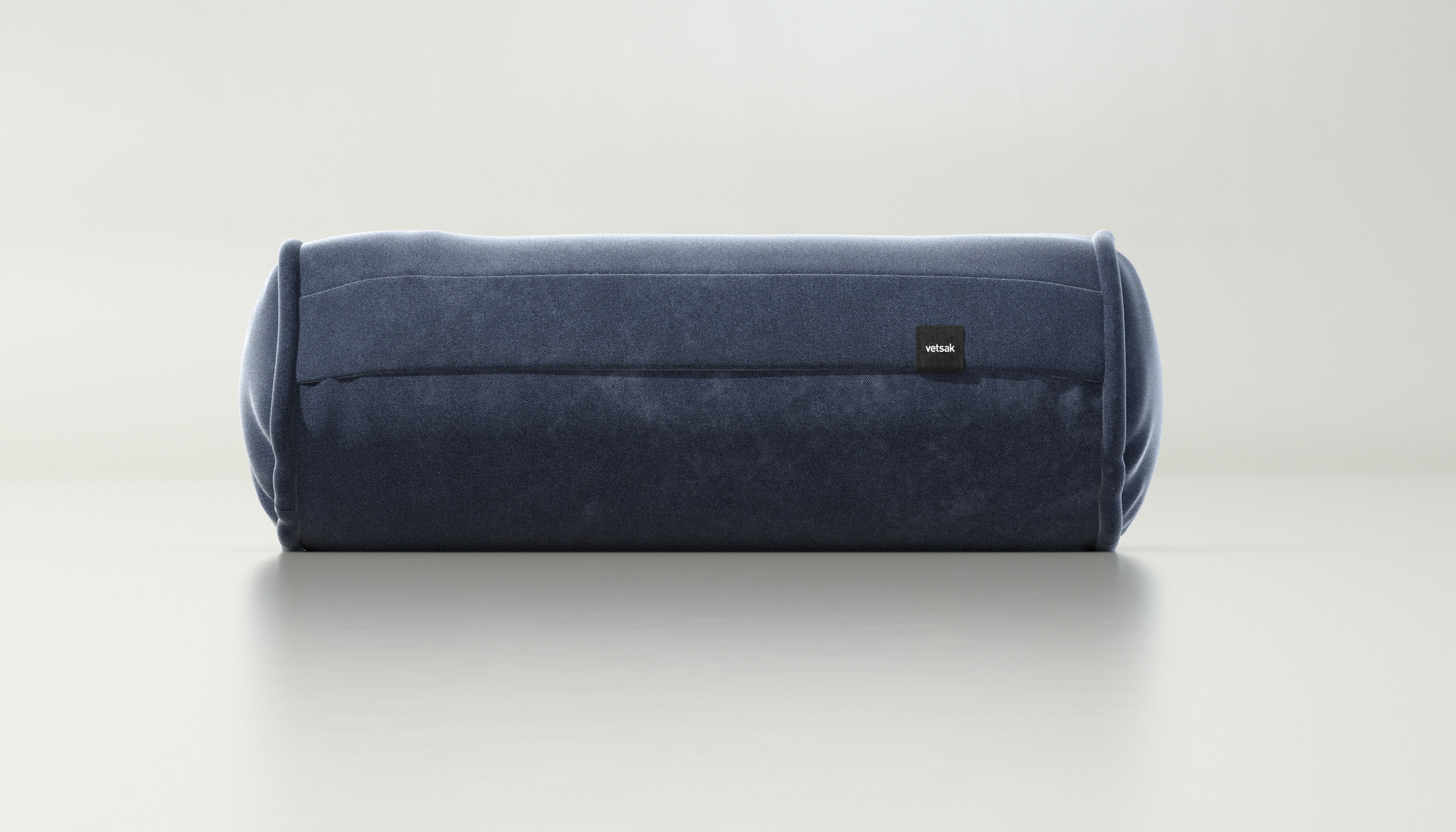 Noodle Pillow von vetsak in Suave Navy – ideal für Rücken oder Nacken in sattem Blauton