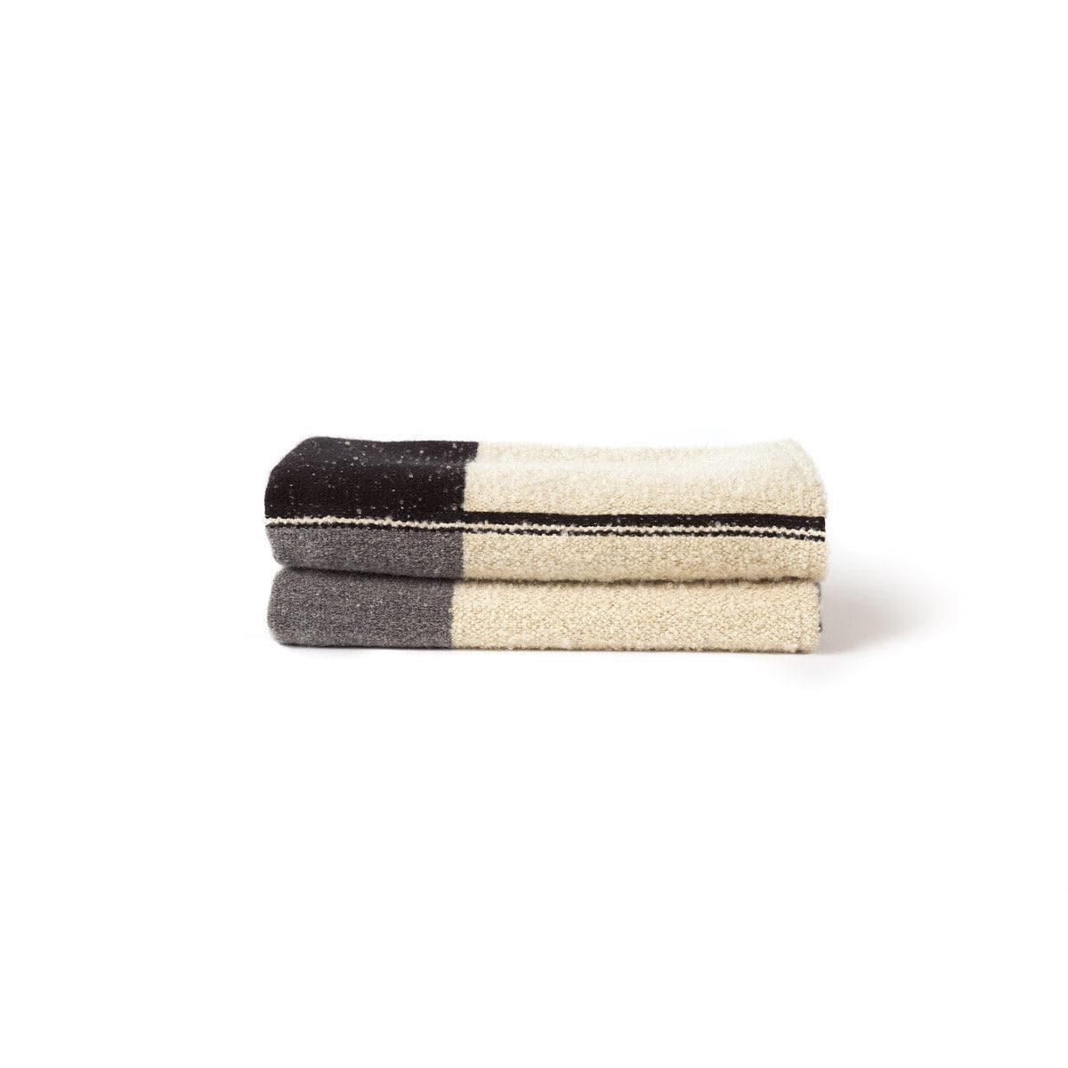 Decke REFINED LAYERS URBAN | Ethnicraft | Homestorys