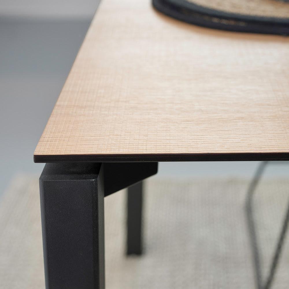 Esstisch FLOAT T0100 - Nussbaum | Mobitec | Homestorys