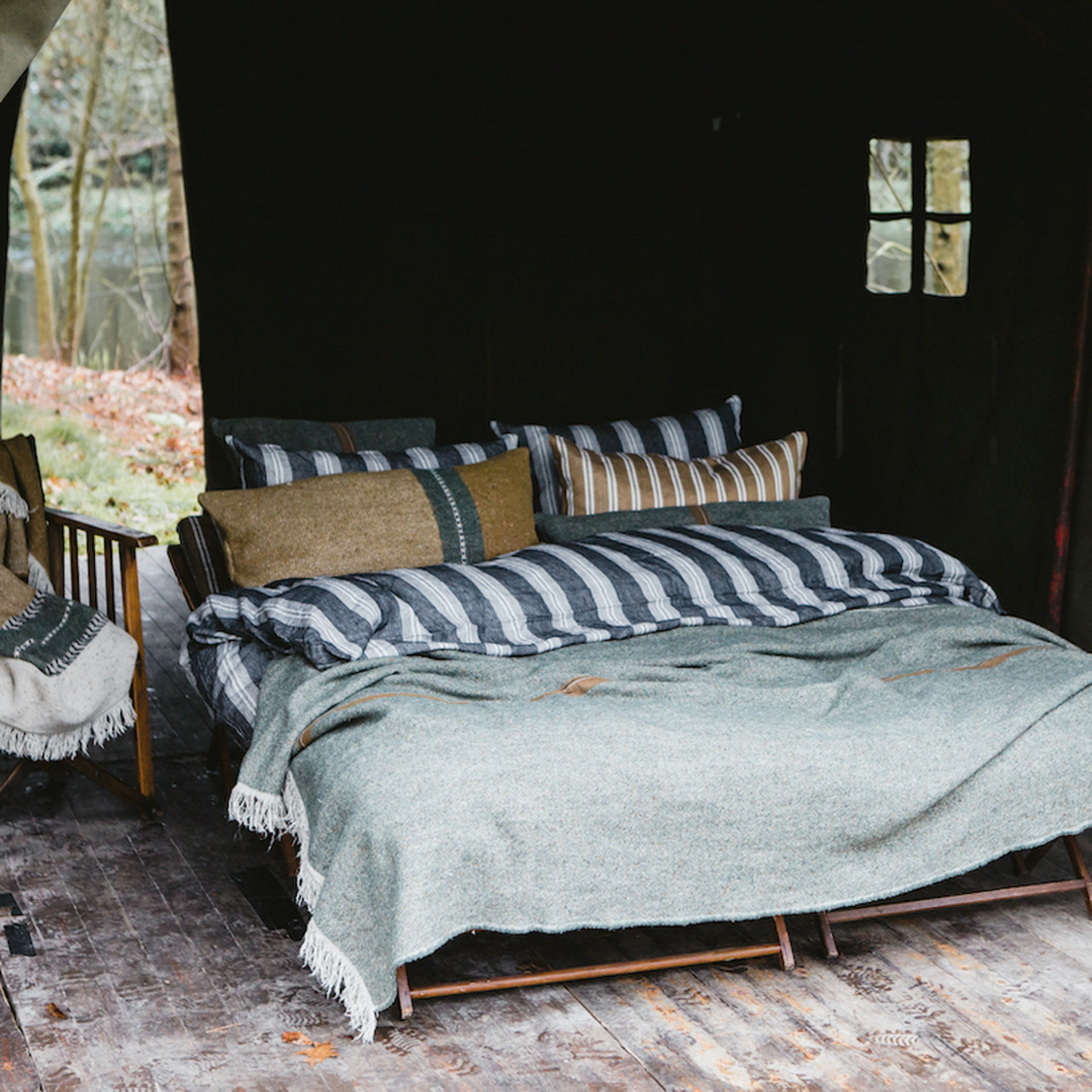 Hochwertige Design-Bettwäsche aus natürlichen Materialien für ein stilvolles und komfortables Schlafzimmer