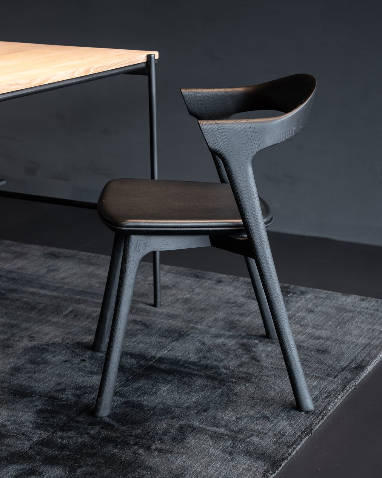 Stuhl BOK Eiche Schwarz