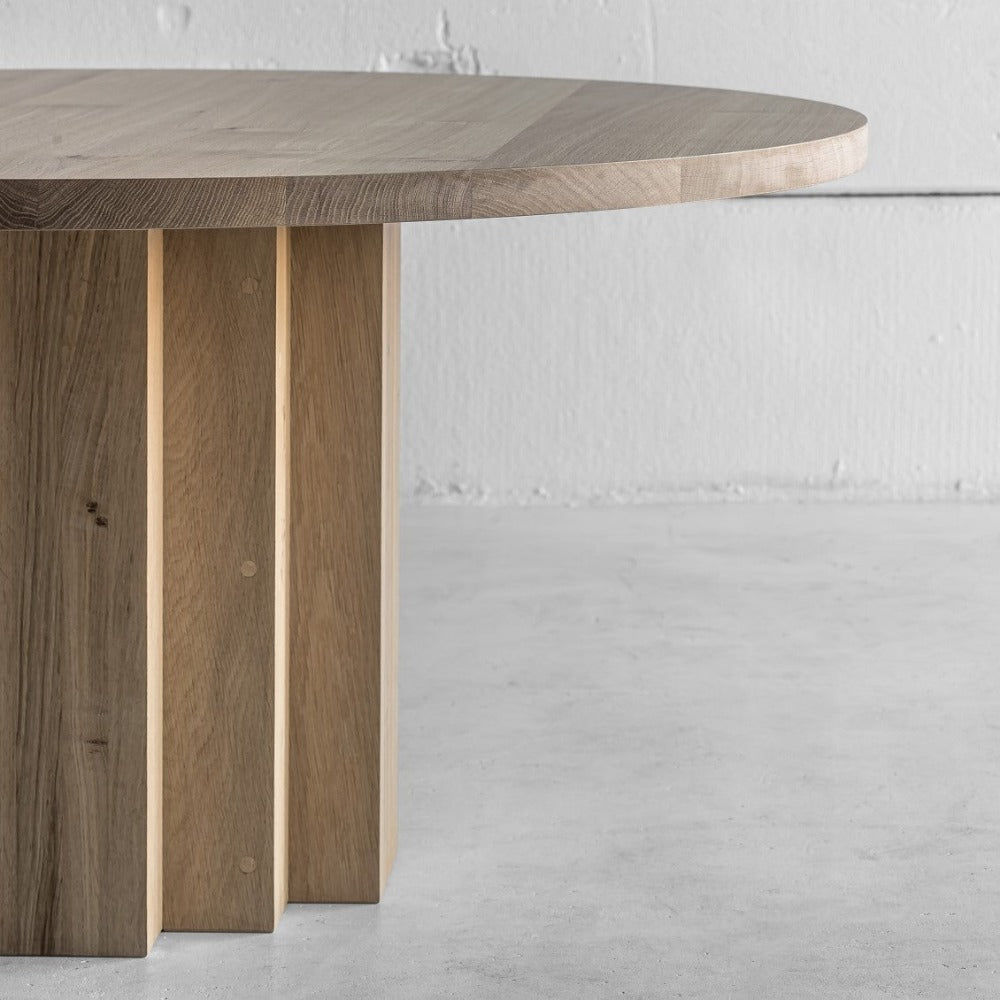 BRIX dining table