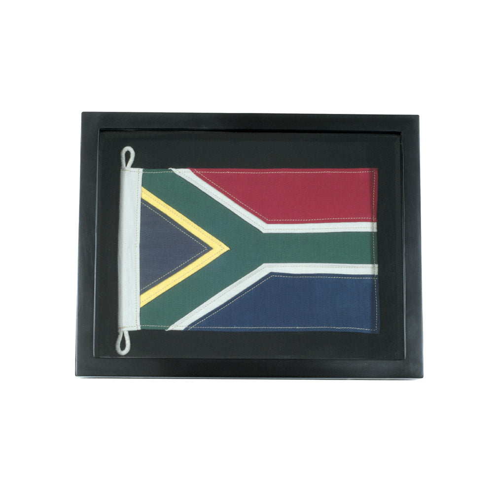 EXPO Timothy Oulton FLAG SHADOW BOX