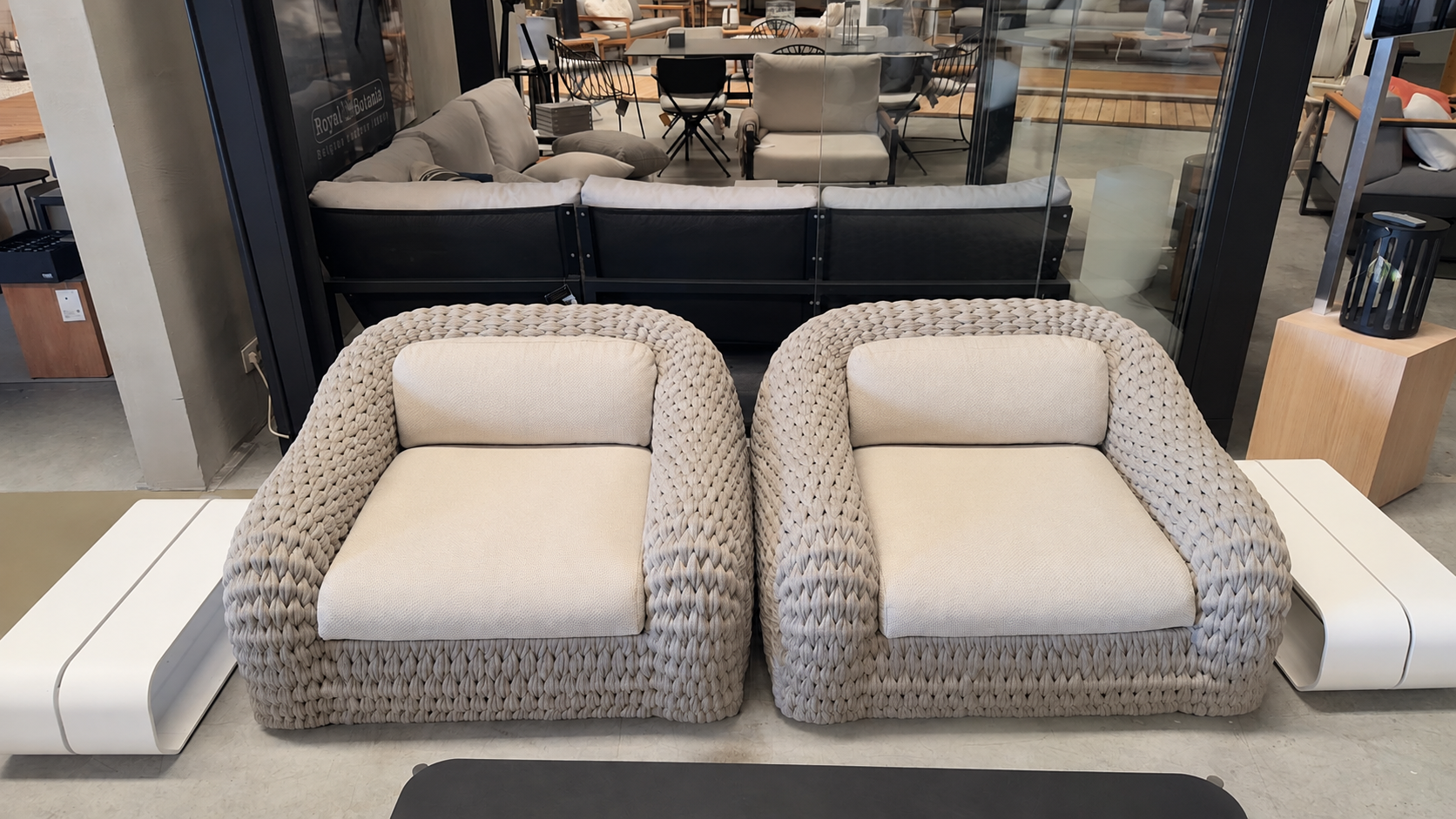 Fauteuil de jardin Manutti KOBO, modèle 4R04 Rope Pepper, avec coussins d'assise et de dossier