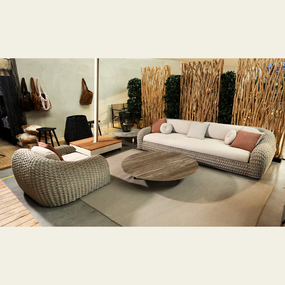 Expo Manutti Kobo lounge group with Torsa coffee table