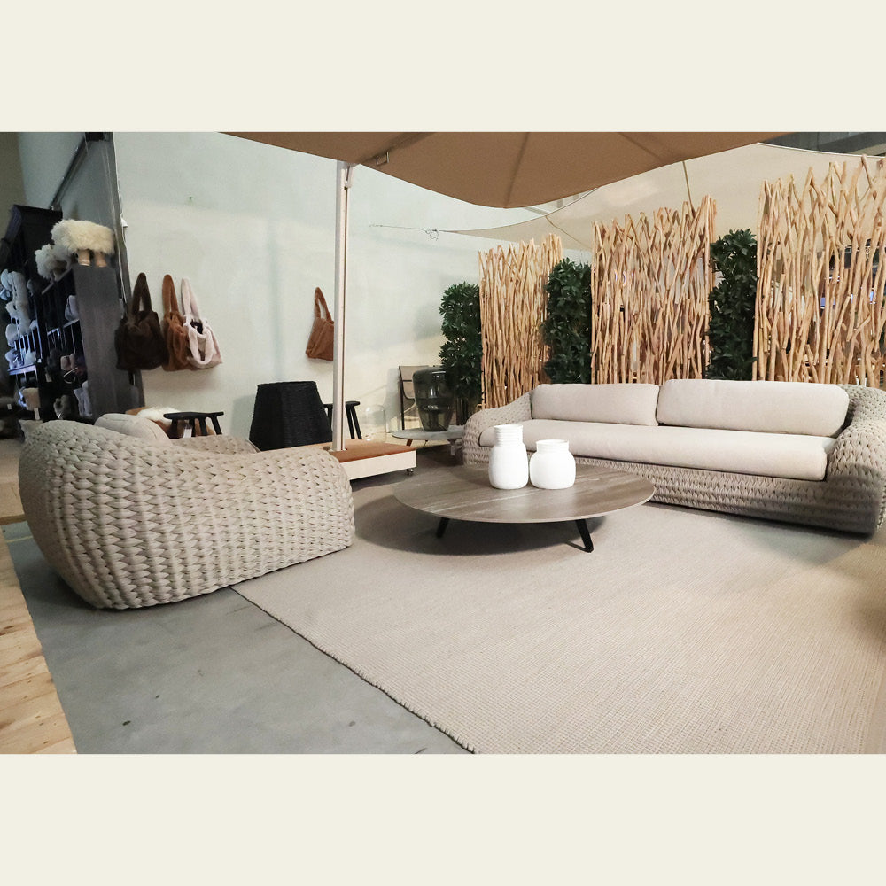 EXPO Manutti KOBO Loungegruppe mit Torsa Couchtisch