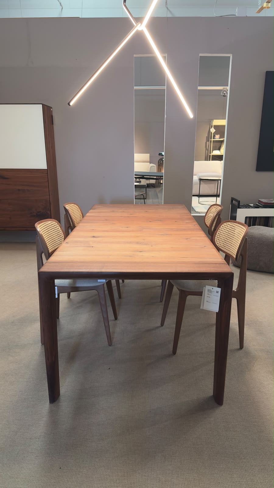 Table de salle à manger Scholtissek FUGO en noyer, 200 × 95 cm