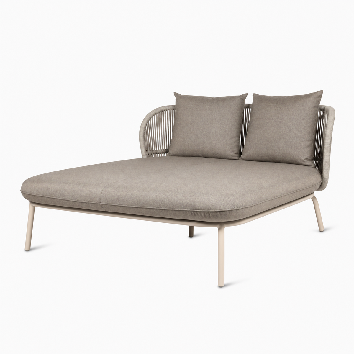 Vincent Sheppard KODO Sun Lounger Detail with Polypropylene Rope and Aluminum Frame