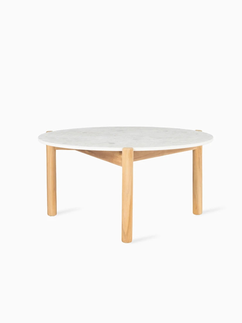 Table basse ronde Vincent Sheppard ODA avec piètement en teck et plateau en céramique couleur « Shards »