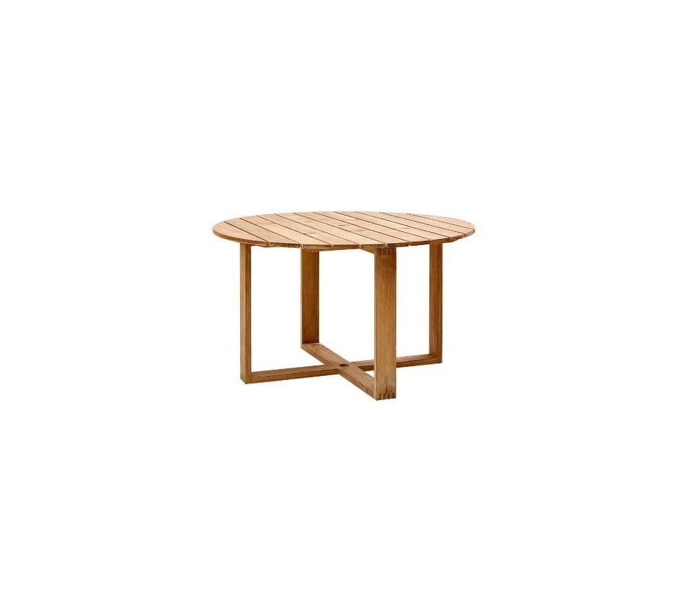 under Gartentisch Endless aus Teakholz mit Ø130 cm – elegantes Outdoor-Design von Cane-line