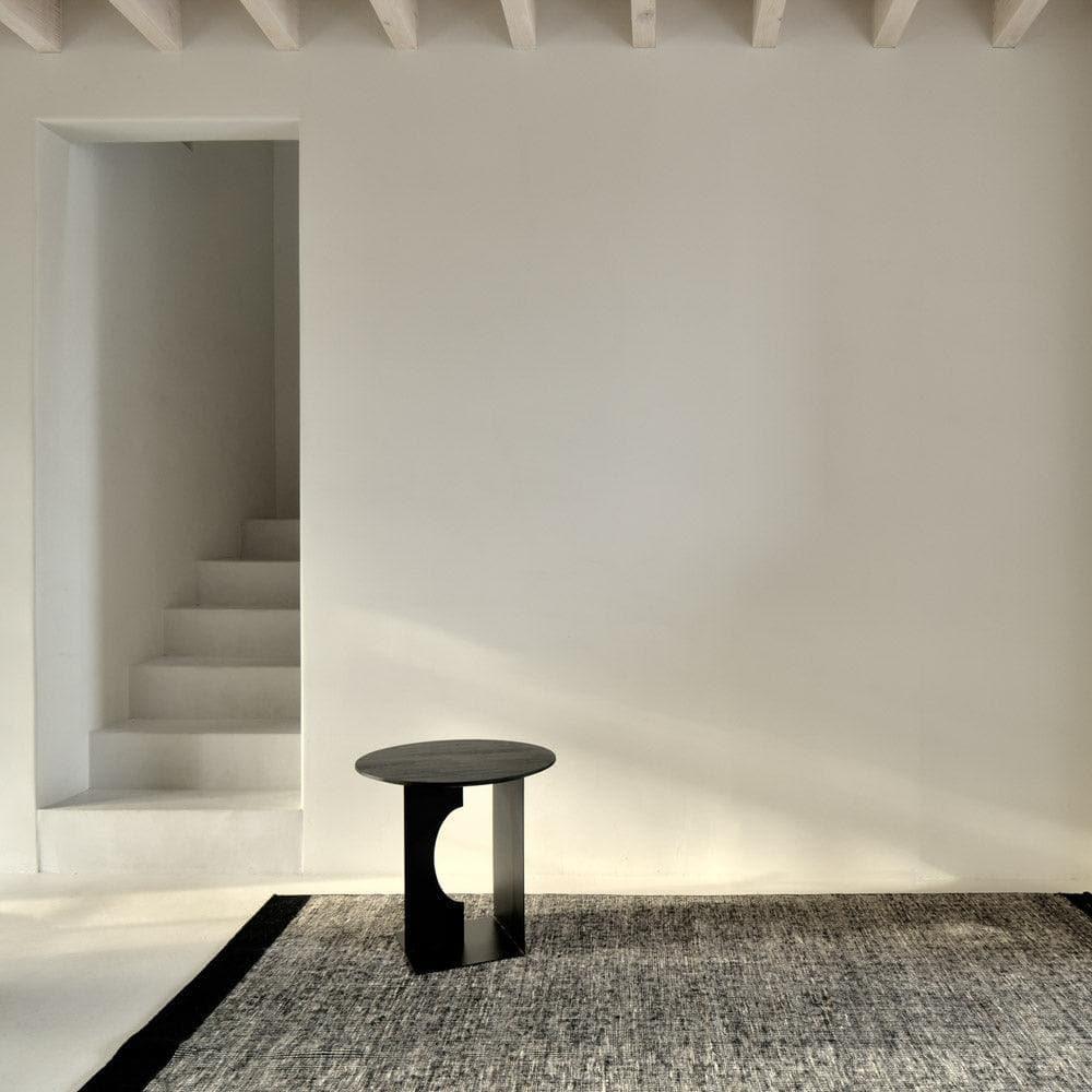 Ethnicraft - Teppich BLACK DOTS - 21718 | Homestorys