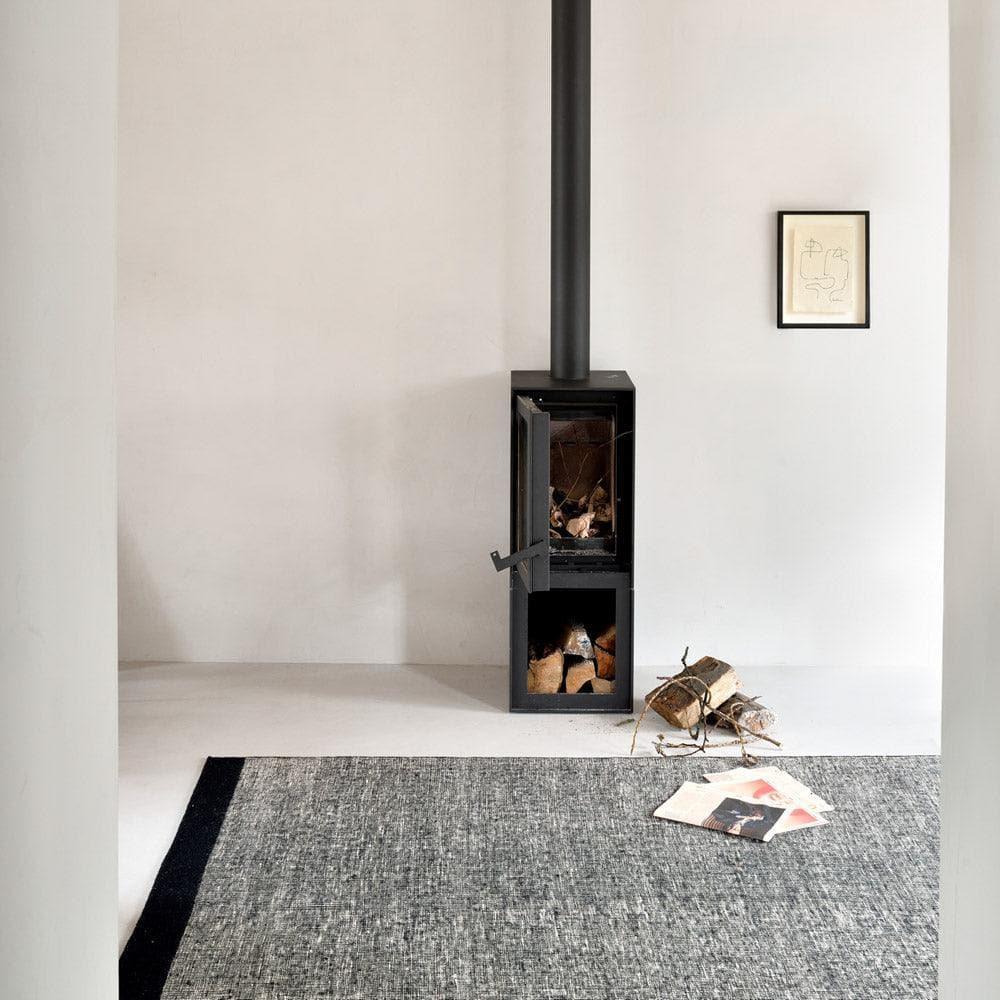 Ethnicraft - Teppich BLACK DOTS - 21718 | Homestorys