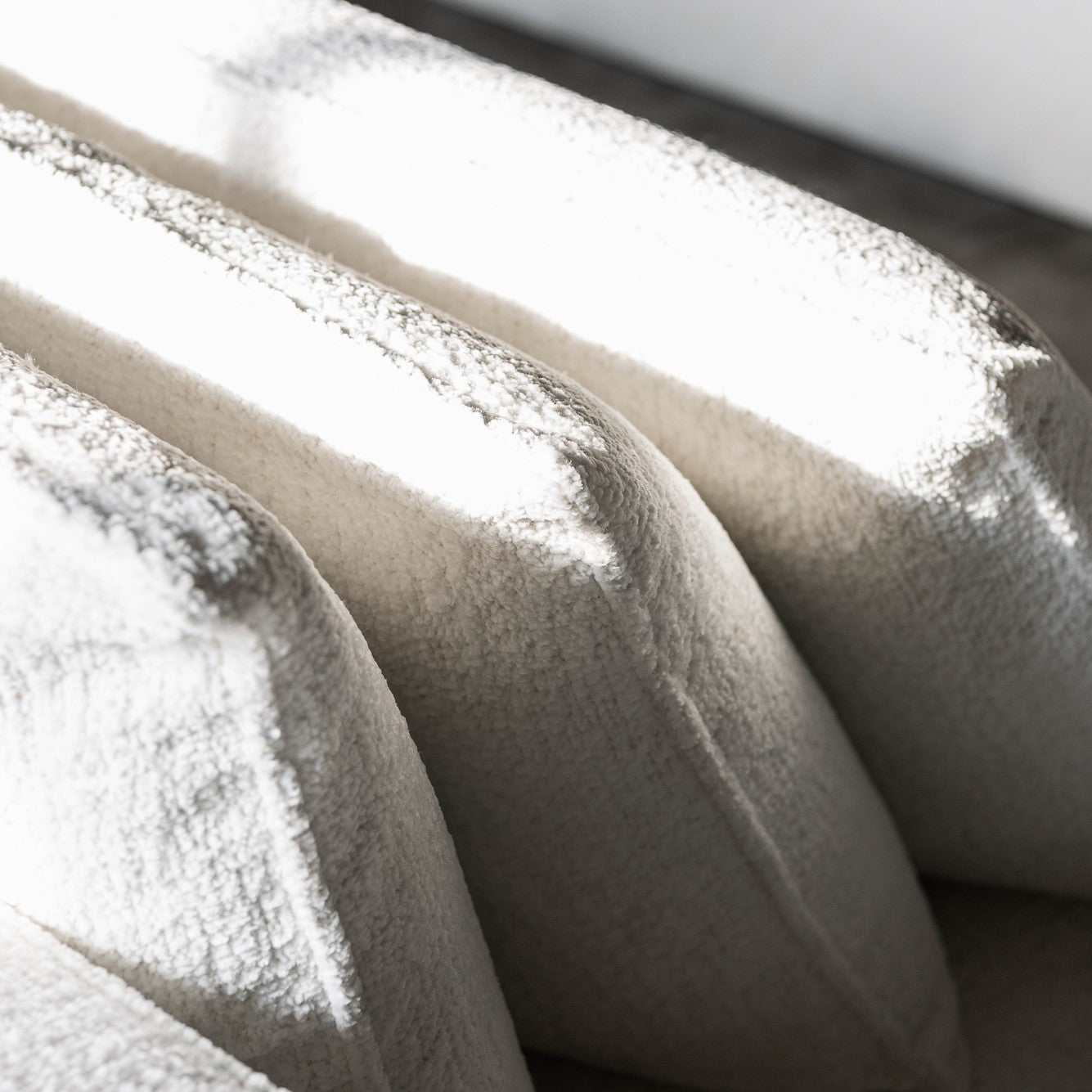 Passe Partout BLOCCO Sofa Detail Stoff von Kissen | Homestorys