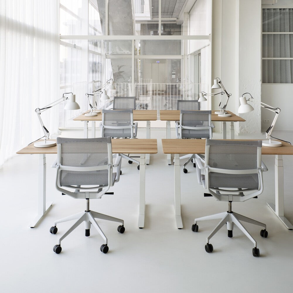 Schreibtisch BOK - Verstellbar | Ethnicraft | Homestorys