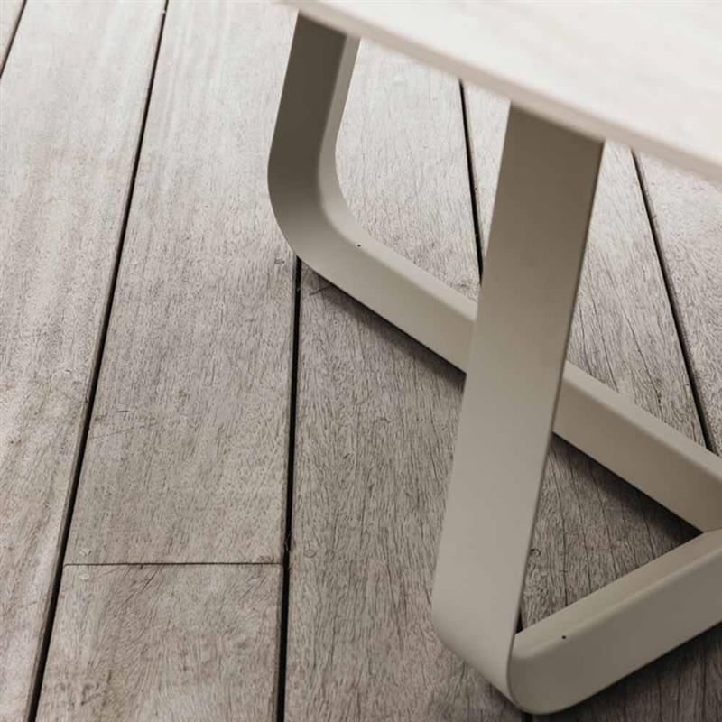 Joli - Esstisch CURVE ELYPS -  | Homestorys