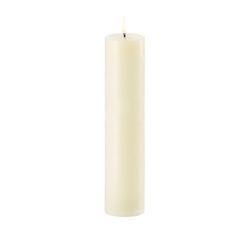 Piffany - Kerze PILLAR SMOOTH LED Uyuni Ivory Ø4.8 x 22 cm - UL-PI-IV05025 | Homestorys