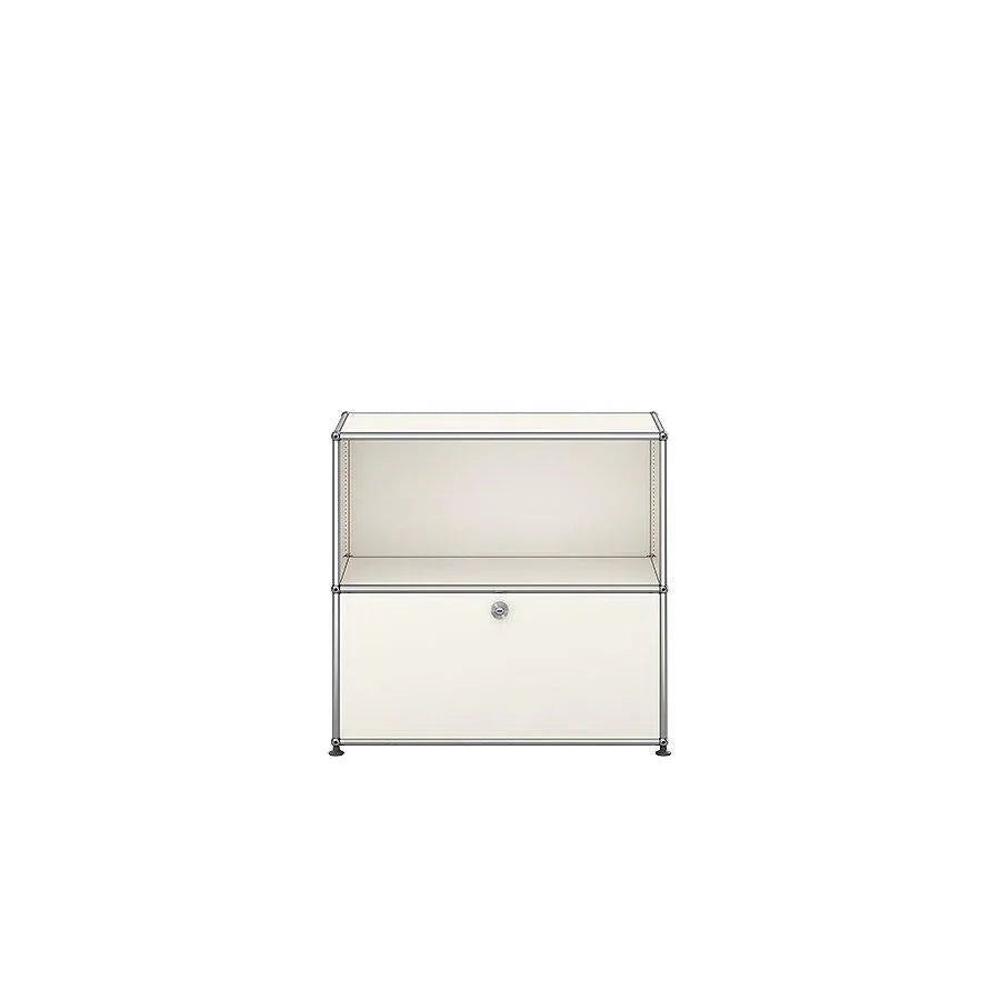 Design-Sideboard M62 von USM Haller in Reinweiß – modernes, modulares Aufbewahrungsmöbel mit klarer Linienführung für minimalistische Wohn- und Arbeitsräume, ideal als TV-Board, Bücherregal oder stilvolle Büroeinrichtung