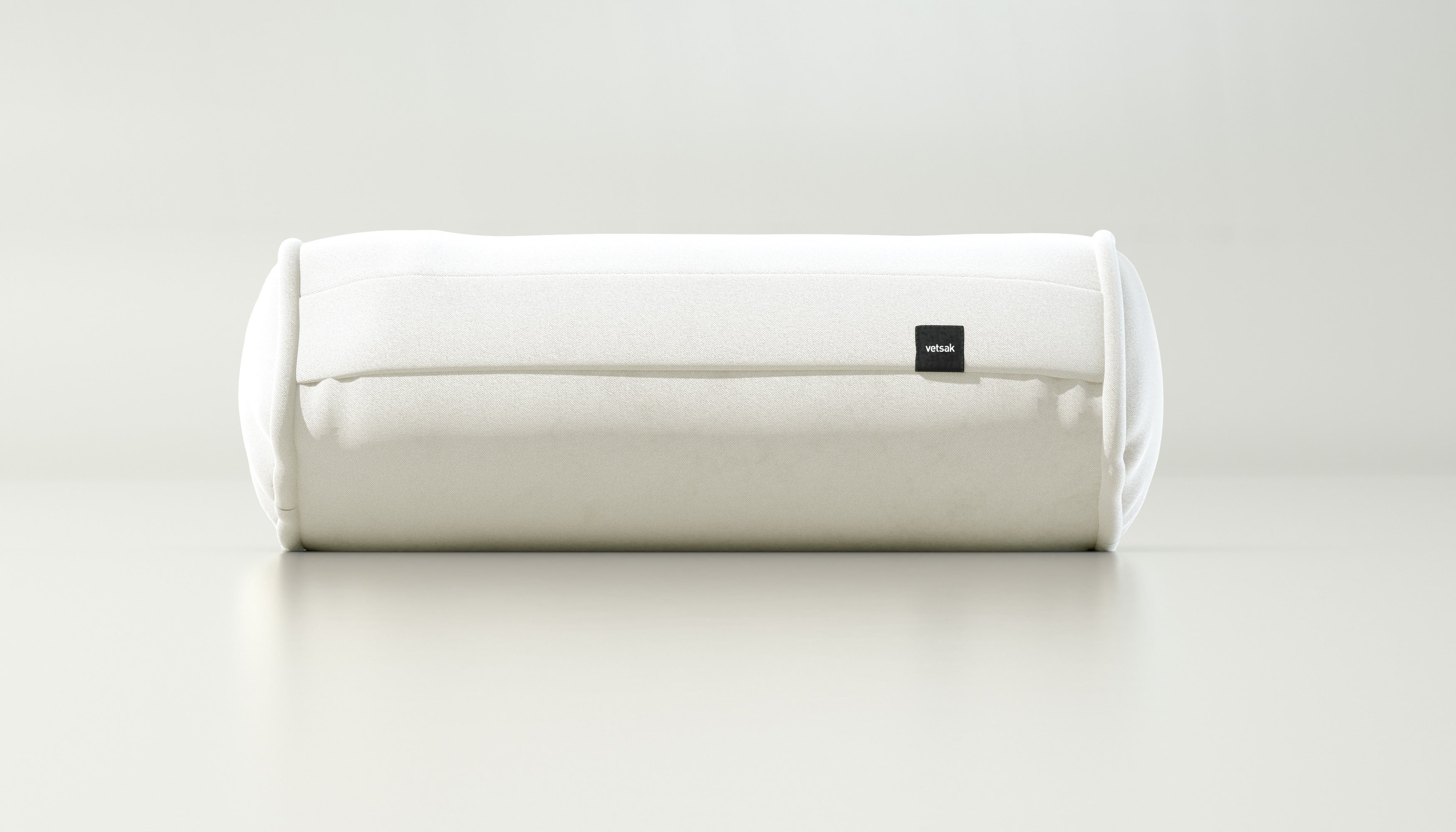 Noodle-Kissen in Suave Clay – flexible Form trifft natürlichen Stil