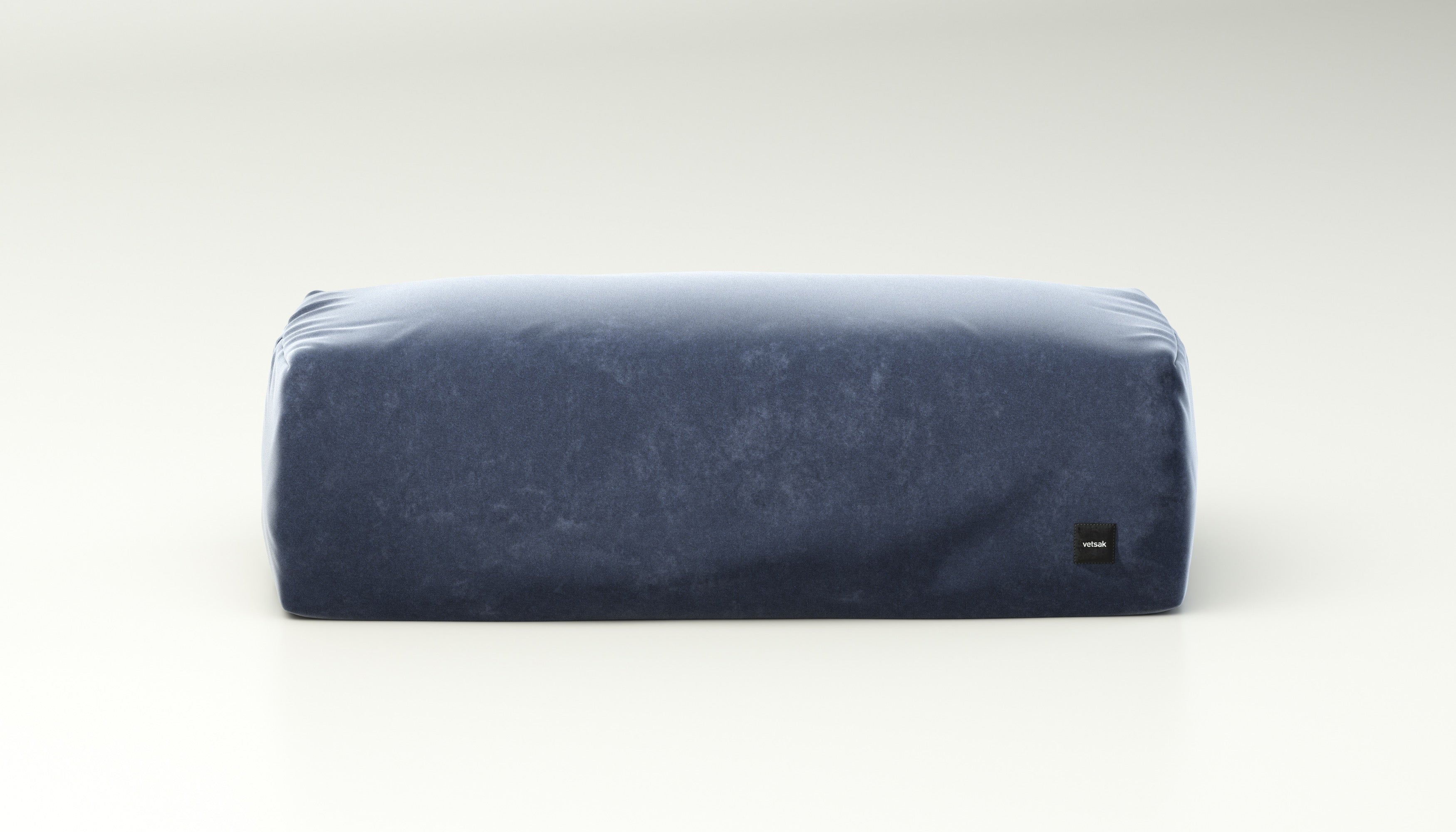 Lounge Pillow Navy – eleganter Farbakzent mit anschmiegsamem Griff