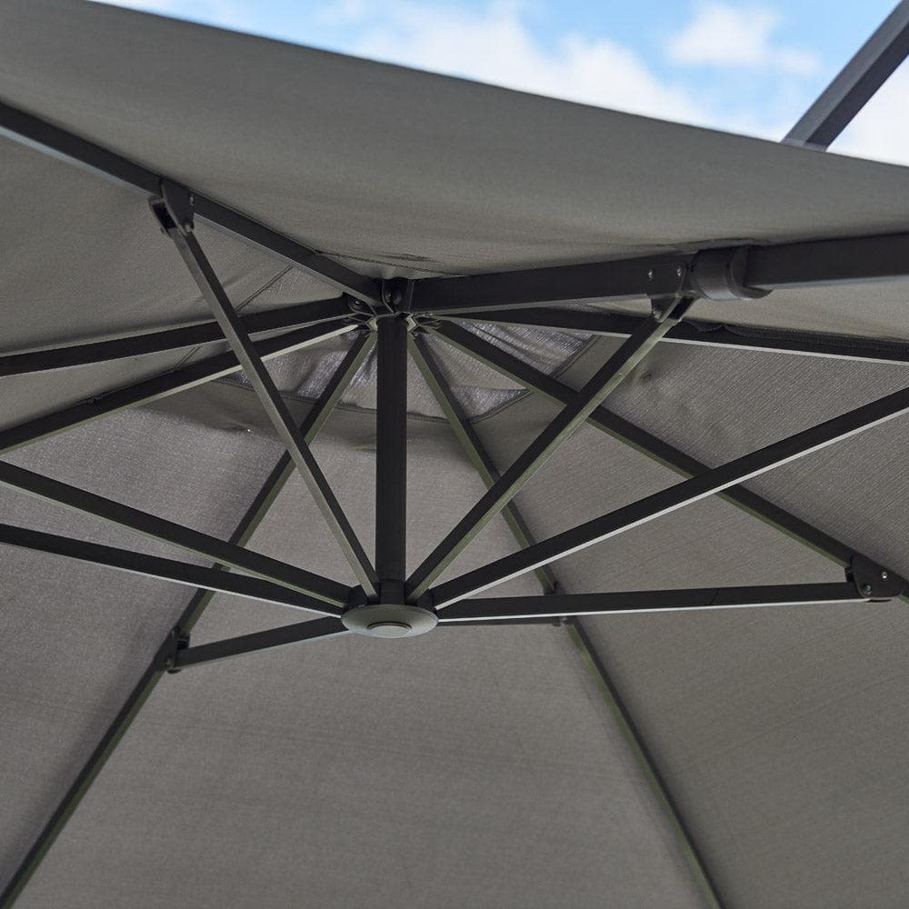 Cane-line PARASOLS Hyde Luxe Tilt Sonnenschirm - 3x3 Silver - Original Homestories