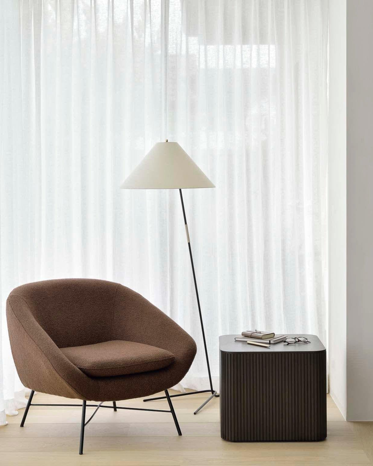 Loungesessel BARROW | Ethnicraft | Homestorys