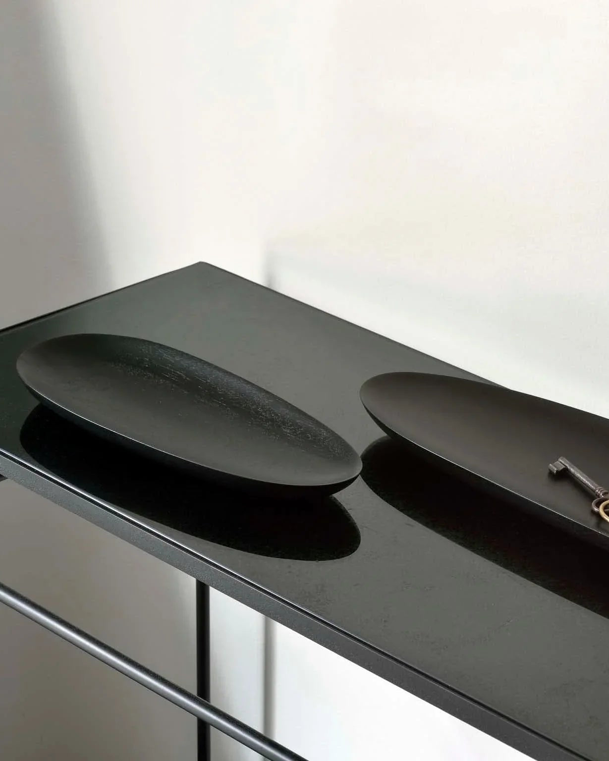 Tabletts OBJECTS Ovale 2er-Set | Ethnicraft | Homestorys