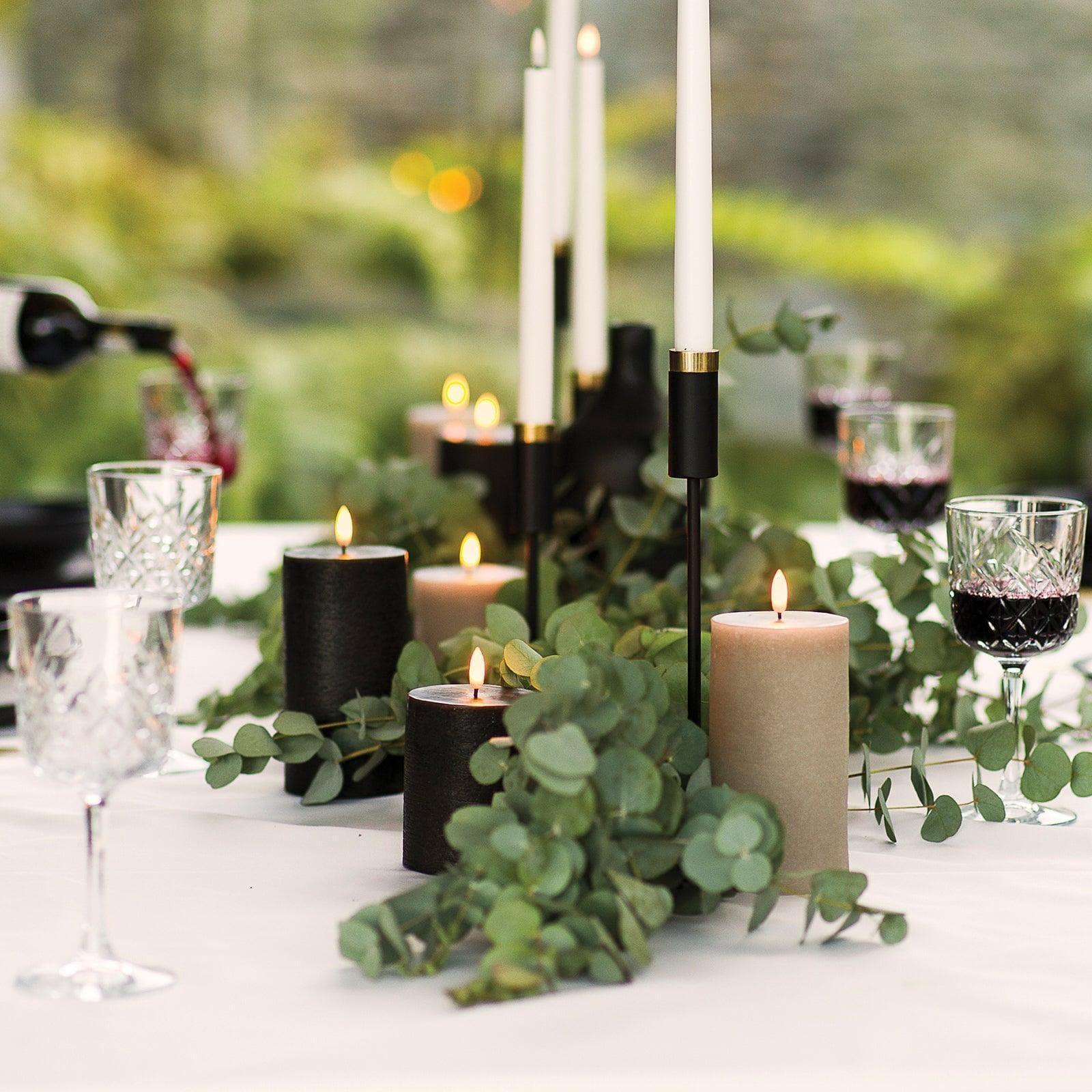 Kerze PILLAR RUSTIC LED Uyuni - Forest Black Ø7.8 x 15cm | Piffany | Homestorys