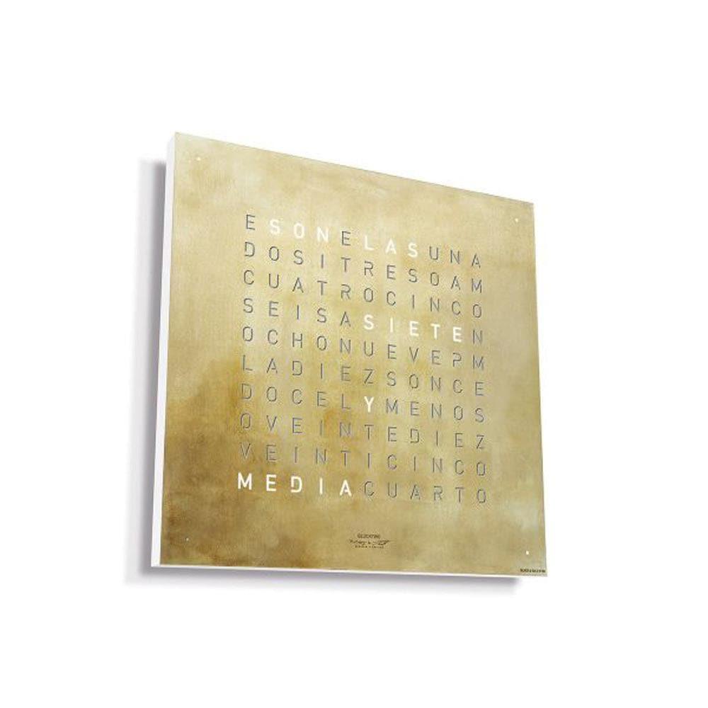 QLOCKTWO EARTH 45 con marco blanco – elegancia moderna con superficie metálica en oro y plata