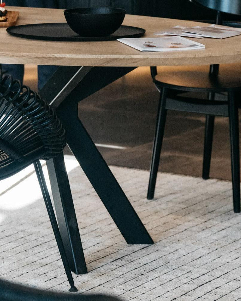 Esstisch ALBERT Ellipse | Vincent Sheppard | Homestorys